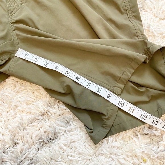 L.L Bean | Men’s Green Lightweight Nylon Blend Shorts Size 40 - Picture 10 of 10